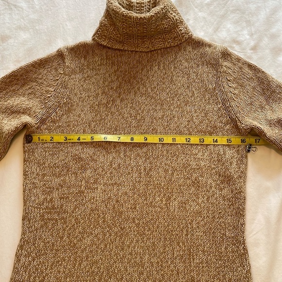 GAP Women’s Med Wool & Cotton Blend Beige & Cream Chunky Turtleneck Sweater - Picture 3 of 7